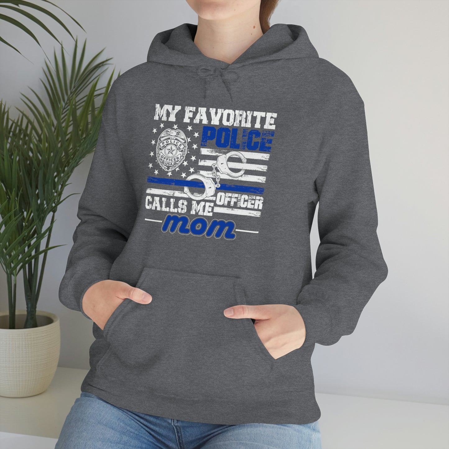 FAVORITE POLICE OFFICER CALLS ME MOM (Unisex Heavy Blend Hoodie)