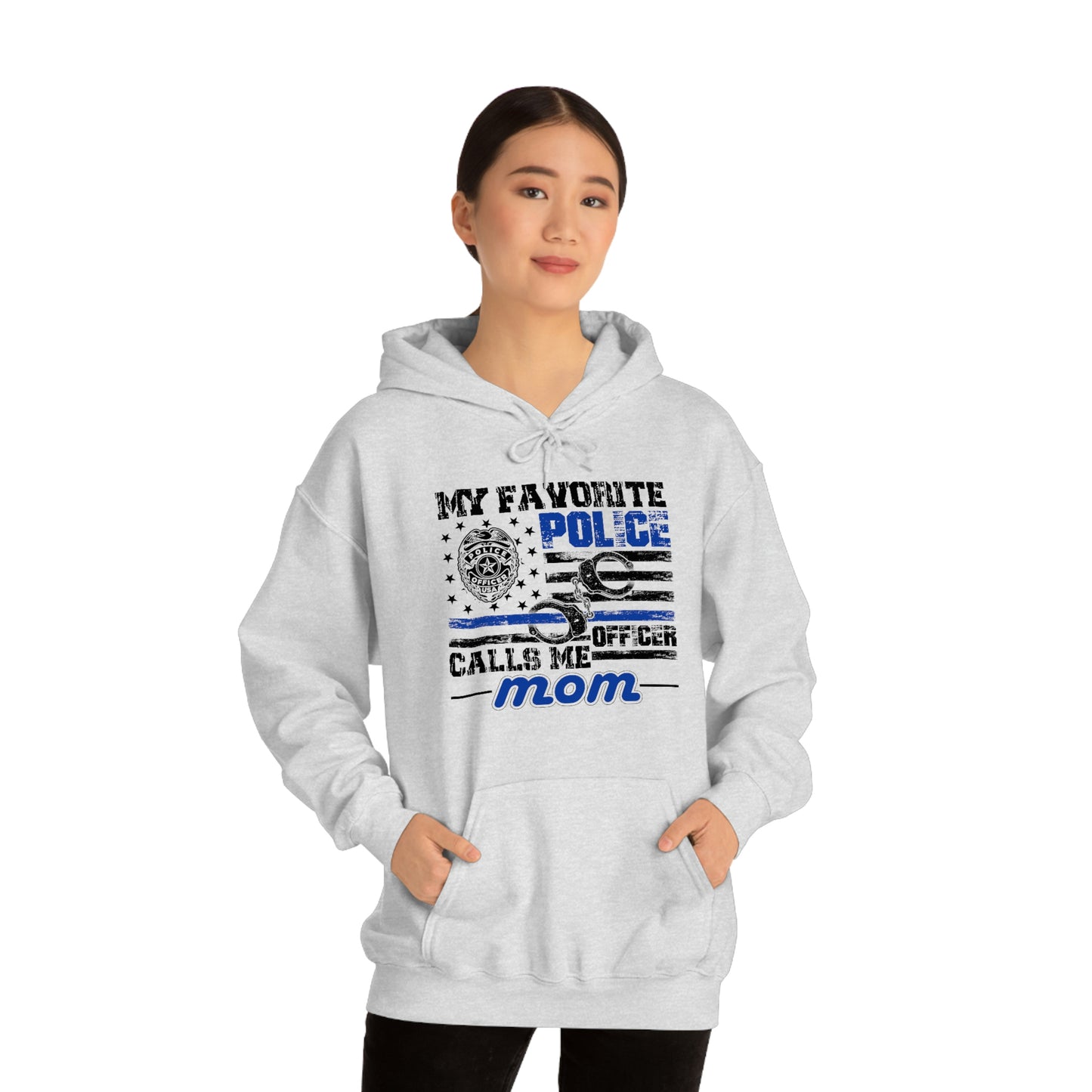 FAVORITE POLICE OFFICER CALLS ME MOM (Unisex Heavy Blend Hoodie)